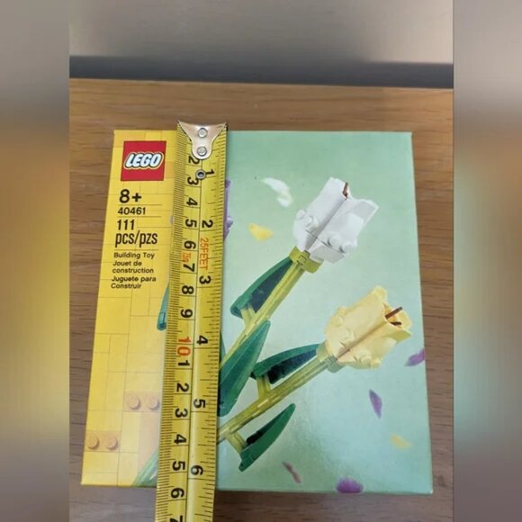 Lego Tulips set 111 pieces total Brand new - Picture 3 of 6